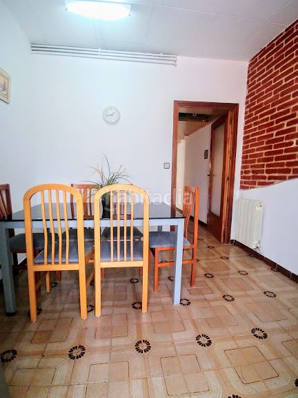 Foto c8a76731-9f05-4a2d-9044-e57cb684bfe3. Pis amb calefacció a Hostafrancs Barcelona