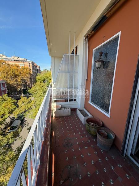 Foto f969be9a-11ec-4de8-acd8-b5f80a81dbe0. Pis amb aparcament a Pacífico Madrid