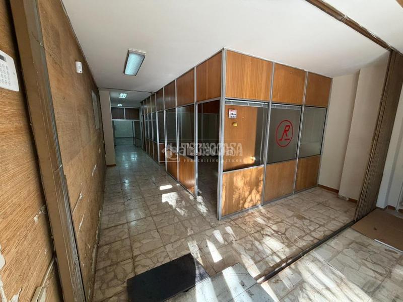 Foto 51ea05d8-37cf-48cd-bf12-94631bb1bf49. Rent office space with heating in Pacífico Madrid