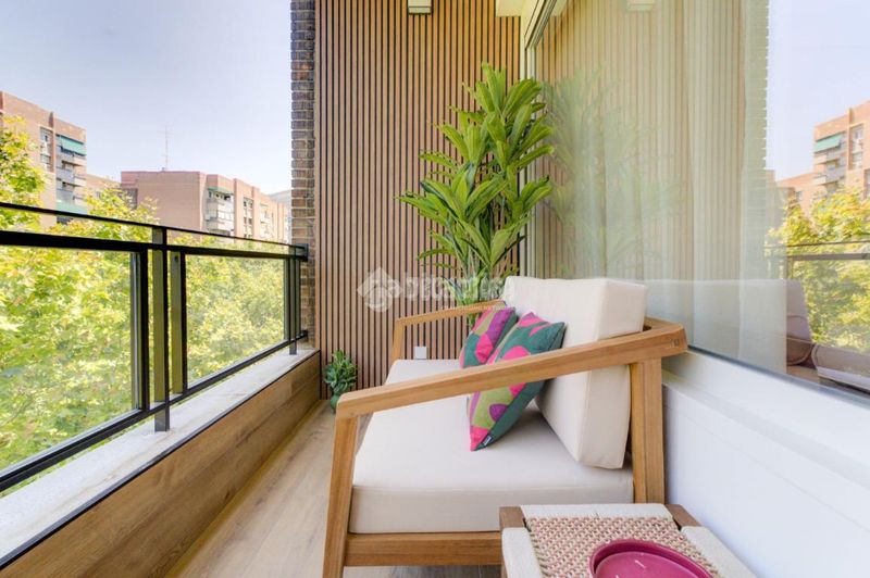 Foto 084524ff-ae52-4021-8c42-c2b2a6b1d768. Piso  en venta en Pacífico Madrid