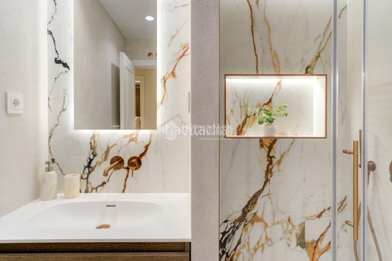 Foto 17d8cb7a-42b6-4fb8-9f37-13686695c1b7. Piso  en venta en Pacífico Madrid