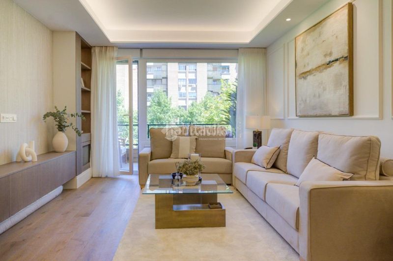 Foto c3f8d29f-efa0-4d5e-abe9-0aaf2c224b0e. Piso  en venta en Pacífico Madrid