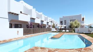 Maison à Calle la paz 62. Exclusive new build bungalows in pilar de la horadada  privilege