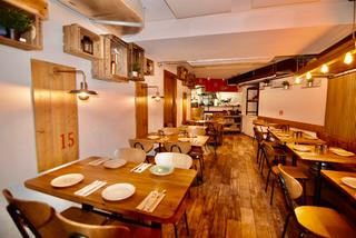 Location Local commercial à Carrer de les parellades 70. Great opportunity, restaurant for lease in the center of sitges