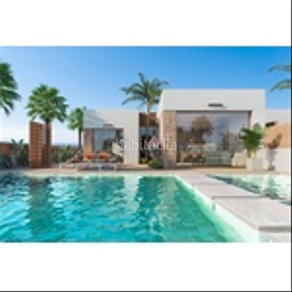 Foto ded09f1c-7098-4f02-9a66-c7b3c4756fea. Promoció Chalet con piscina en Los Alcázares (Murcia) a Alcázares (Los). Habitatges d´obra nova