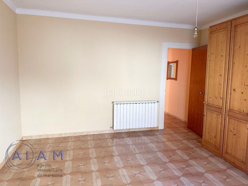 Foto fbbd6f6d-cba6-4f3c-882a-117d6fdb0bb0. Haus mit heizung in Tordera Tordera