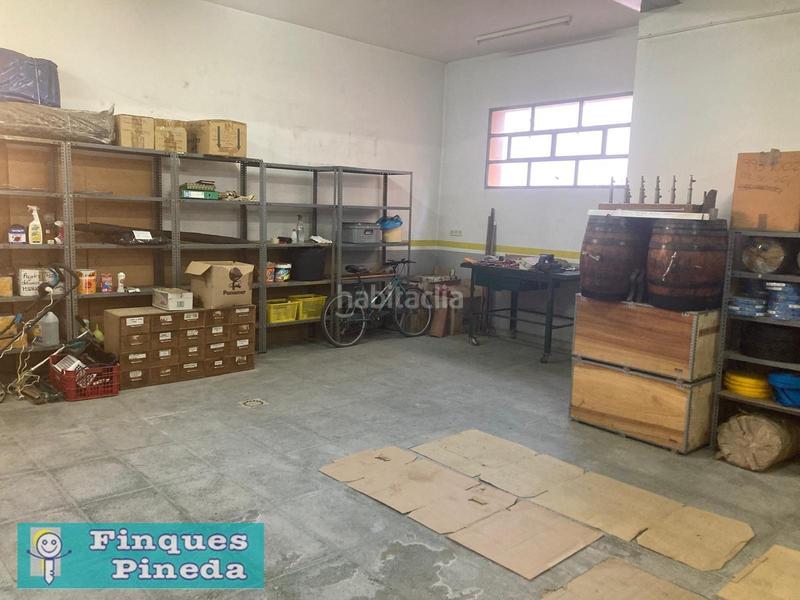 Foto 832920fa-7ed9-4de6-b350-6cc7e6f01176. Edifici a Sant Pere Tordera