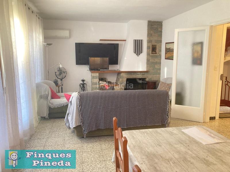 Foto c561022a-e326-40a2-8525-d406c42d2ac1. Edifici a Sant Pere Tordera