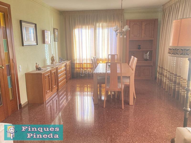 Foto ca156e01-9f75-497f-a5e4-3ee61b0d8aa7. Edifici a Sant Pere Tordera