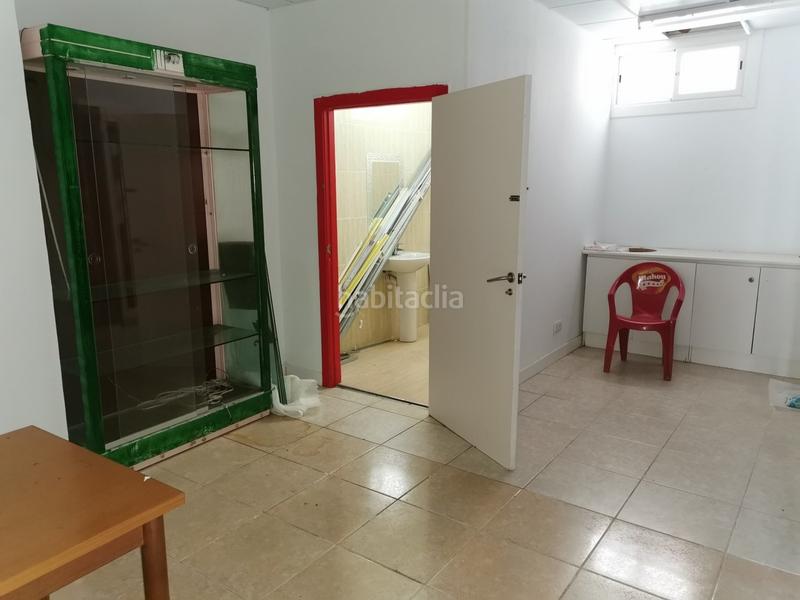 Foto 41622a7f-f9aa-45c1-8673-f8dac8d7398f. Alquiler local comercial  en zona turística en Calella