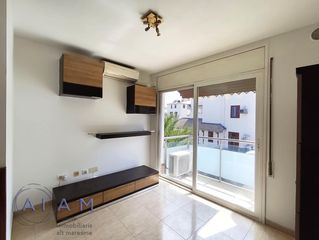 Etagenwohnung in Calella. Piso con terraza en el centro de calella