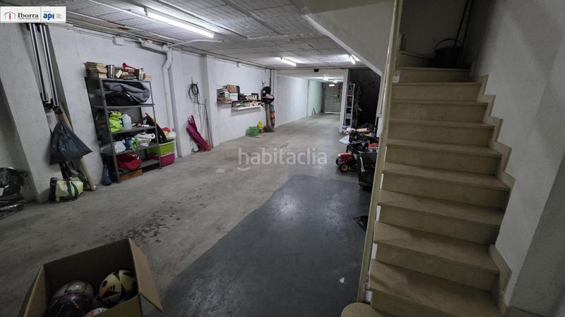 Foto b0e5eea4-7146-4546-809f-8289cb901d4b. Casa adossada amb aparcament a Tordera Tordera