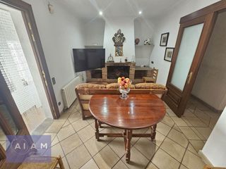 Chalet en Malgrat de Mar. Casa a 4 vientos en venta en malgrat de mar