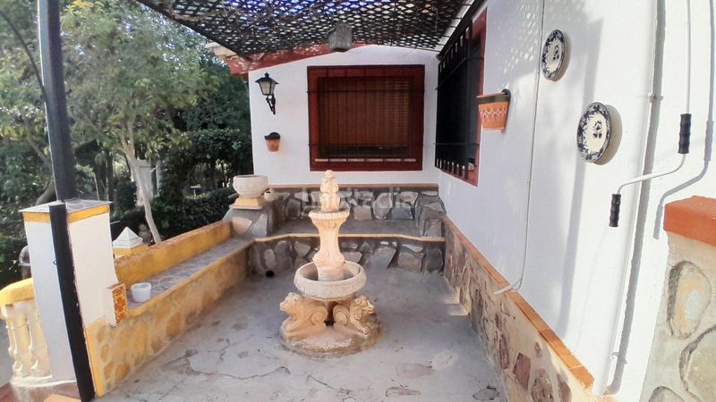 Foto c7d5aed2-e01f-4c07-8bf6-b93948c3f067. Chalet avec chauffage parking piscine dans Yecla