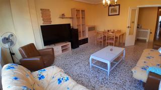 Piso en Yecla. Piso con ascensor en san cayetano en yecla