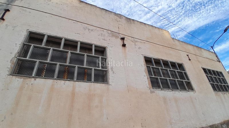 Foto 8a508b40-a8fe-455e-b1f8-3ac6b381c018. Edifici a Yecla