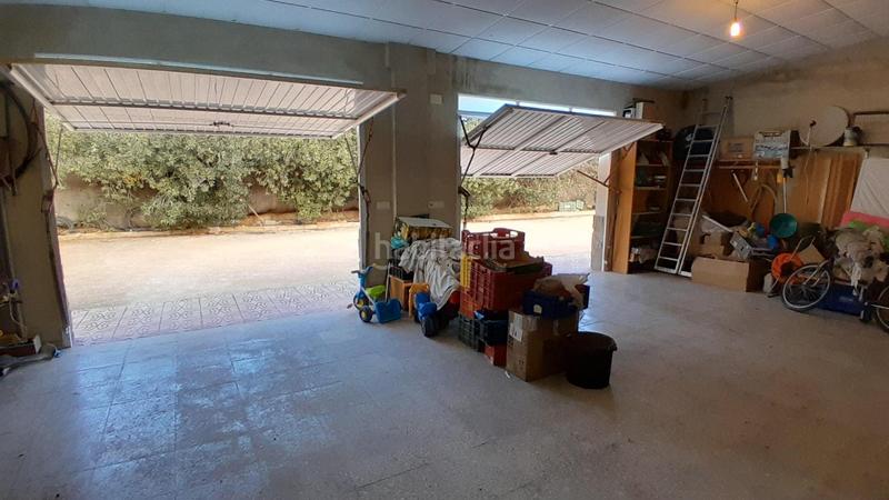 Foto 240deccf-8bfd-4eea-8495-33bdea5217c9. Chalet  con piscina a 1 km en Yecla