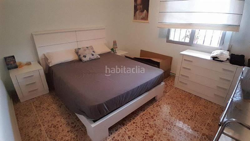 Foto 254d431a-59ba-422a-b240-692e4e041539. Chalet  con piscina a 1 km en Yecla