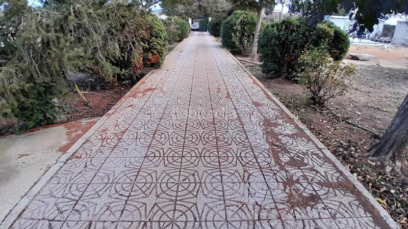 Foto 6cef0b4c-81b9-4c82-9bb8-2751f0bc5d56. Chalet  con piscina a 1 km en Yecla