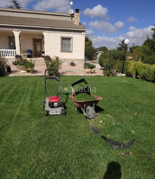 Foto fe220c3a-e29b-4ac6-9966-acc46dc926f3. Chalet  con piscina a 1 km en Yecla