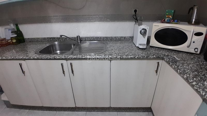 Foto 033154e6-4e1d-48ac-82f0-f9f0ffc1e819. Flat with heating in Yecla