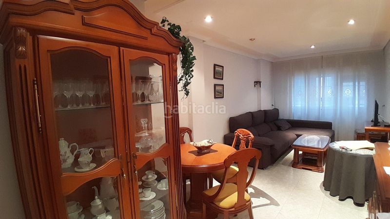 Foto f5eacc2b-6bbf-475d-9869-2999cf46efe1. Flat with heating in Yecla