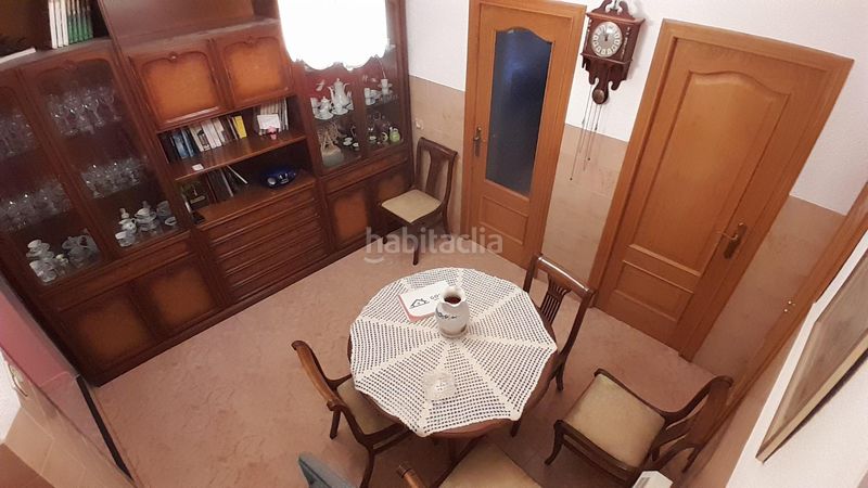 Foto b5ab28a3-f411-4e71-bb70-cafc90841566. Casa amb calefacció a Yecla