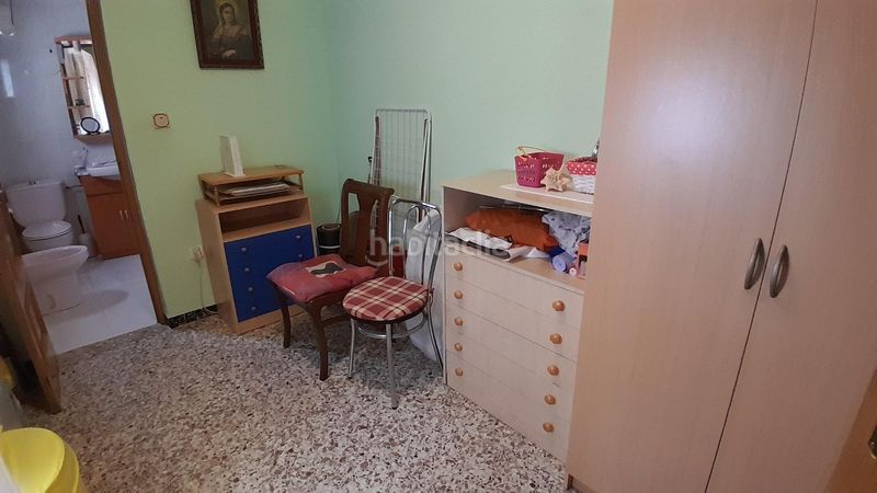 Foto d81741c5-b6cd-49f9-9eb6-4379987f3ab4. Casa amb calefacció a Yecla