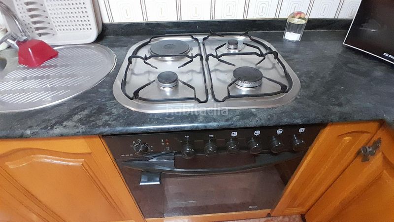 Foto 4d3a8a6b-6d7d-449e-ac54-098c06792bef. Casa amb aparcament a Yecla