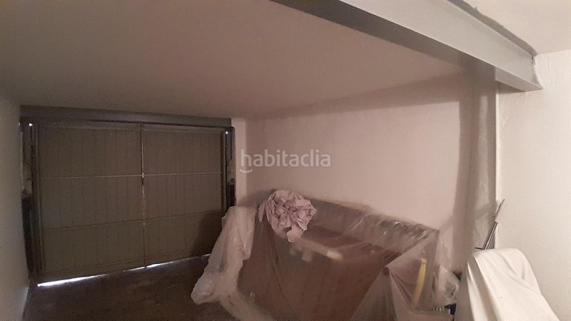 Foto 5a8b36b6-25f8-412c-b85b-ef12bb3f7cbd. Casa amb aparcament a Yecla