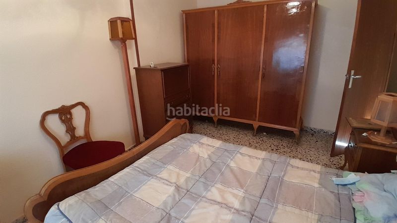 Foto ca1a0430-21b3-4c6a-8730-8a52a0b8ff99. Casa amb aparcament a Yecla