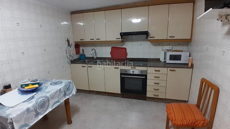 Foto 3e2217a1-8092-4a8f-a117-b42f1cd33fef. Casa amb aparcament a Yecla