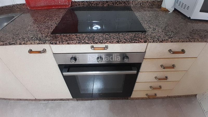 Foto 76641a82-e0a6-40c5-a51a-e92f7abb13b1. Casa amb aparcament a Yecla