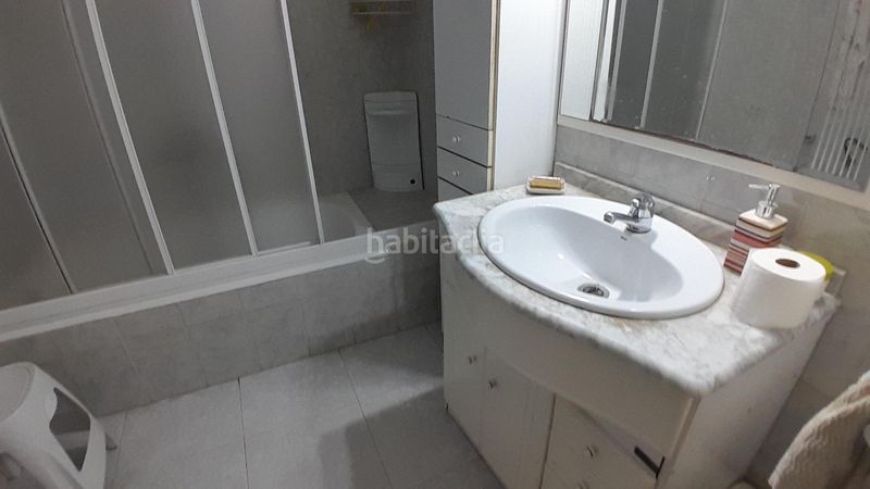 Foto 8b6209dc-be72-41b8-ba03-01e45c367243. Casa amb aparcament a Yecla