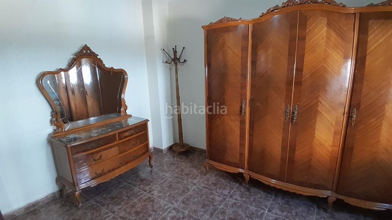 Foto c03239f2-ed4c-48b3-8404-ac2c9ceb1337. Casa amb aparcament a Yecla