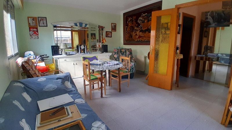 Foto 3f28ae87-6964-4cee-a024-98fa5b614d95. Casa con riscaldamento parcheggio in Yecla