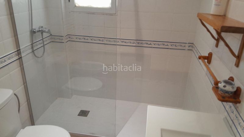 Foto 69e1f3a1-e23e-43f2-89f0-6ca6c3aa5e56. Xalet amb calefacció aparcament piscina a Yecla