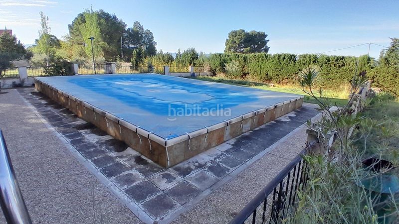 Foto 9a3e128d-eeb8-4b7d-81c5-aab06bcf131f. Xalet amb calefacció aparcament piscina a Yecla