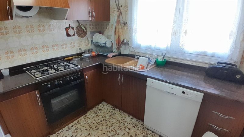 Foto 7d9fd394-7172-446e-b26b-ff7031c0cc23. Chalet  con piscina en Yecla
