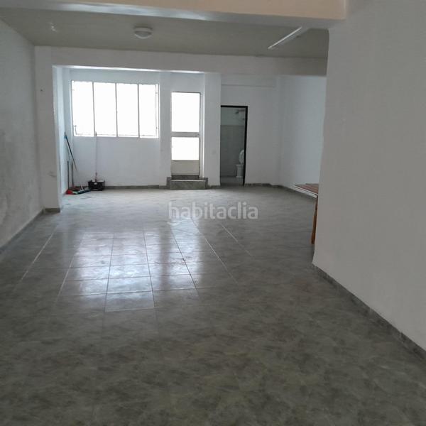 Foto 9939f337-2e77-49e0-b7ce-98b8d60aea57. Local comercial  economico en Yecla