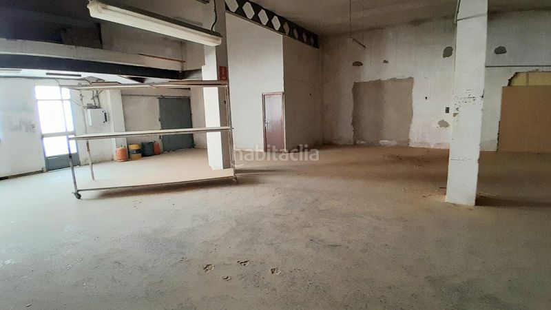 Foto fe7ef7fe-2abb-431c-af4d-d1c32afb1c18. Business premise in Yecla