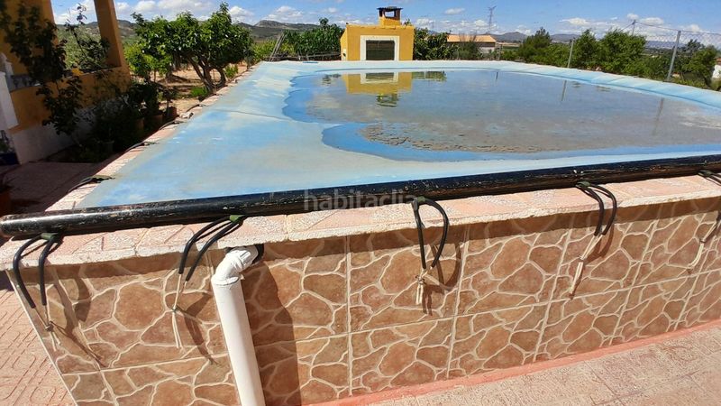 Foto 4a5f0760-9092-4f9d-893e-d8638c28f48a. Xalet amb aparcament piscina a Yecla