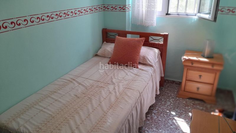 Foto a8f086d0-93d0-43fe-b07c-7f9f192af412. Xalet amb aparcament piscina a Yecla