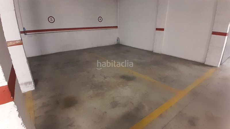 Foto 2ed6cb7c-0673-48d9-88a0-e486c8a51139. Casa adossada amb aparcament a Yecla