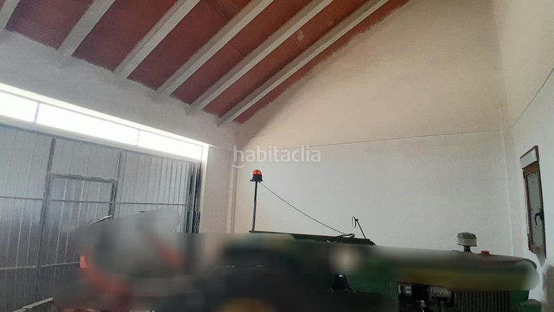 Foto 44fed3f2-c4b6-444d-ac72-4c9f50bc6c55. Xalet amb aparcament a Yecla
