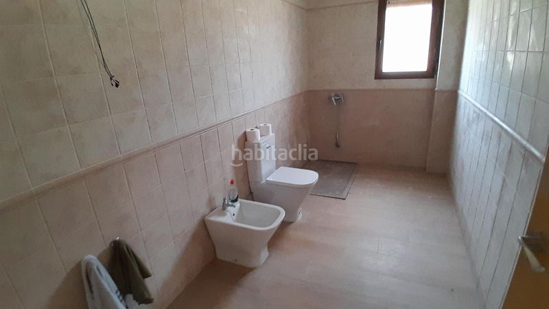 Foto 64c4f817-3178-4eb2-8a99-66d919c2f996. Xalet amb aparcament a Yecla