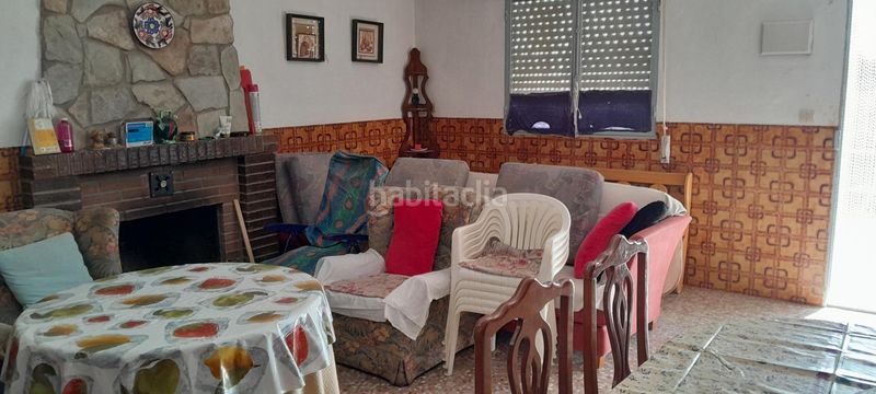 Foto a2f8dc7c-002b-4975-80bb-0af34695f583. Chalet  con piscina a 1,5 km en Yecla