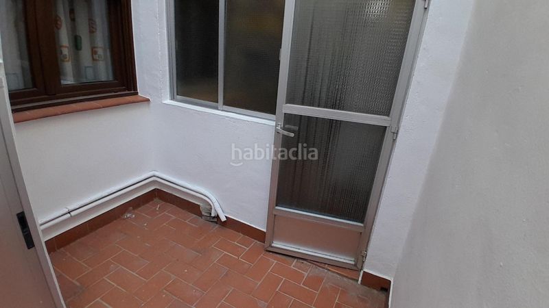 Foto f07ad3ad-f8a9-4f4d-99a2-9ea76a7f8aec. Pis amb calefacció aparcament a Yecla