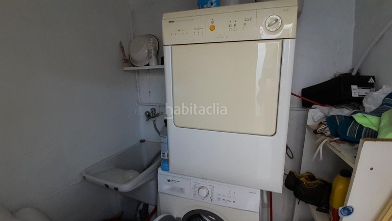 Foto 87e8e4c2-ea56-4467-b47a-169db3685ab0. Casa amb calefacció aparcament a Yecla