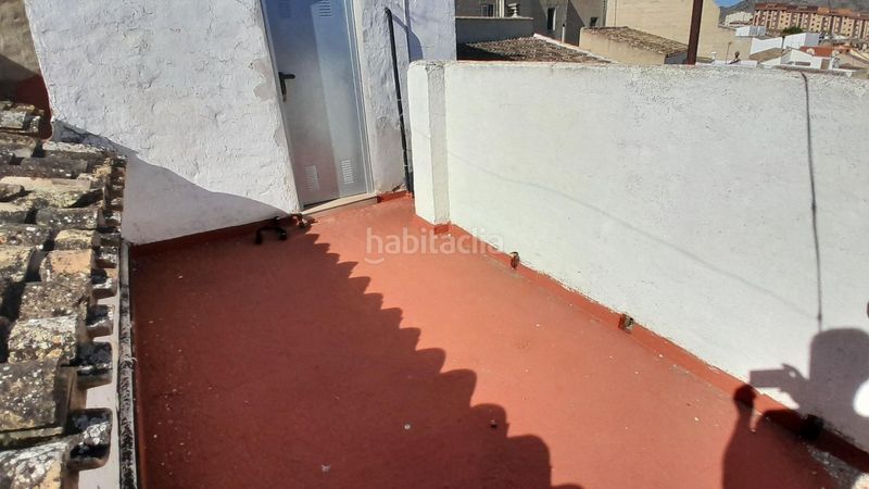 Foto c2b44bc6-f261-4ead-b35e-6d4fff4fabe7. Casa amb calefacció aparcament a Yecla